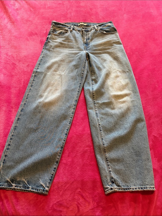 Levi's Other - Levi's Baggy Dad Jean